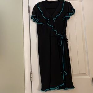 East 5th short sleeved ruffled dress